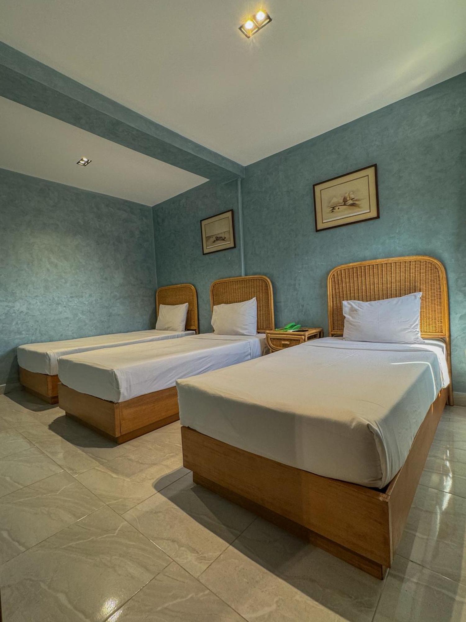 Jimmy Pyramids Hotel Kafret el-Gabal Exterior foto